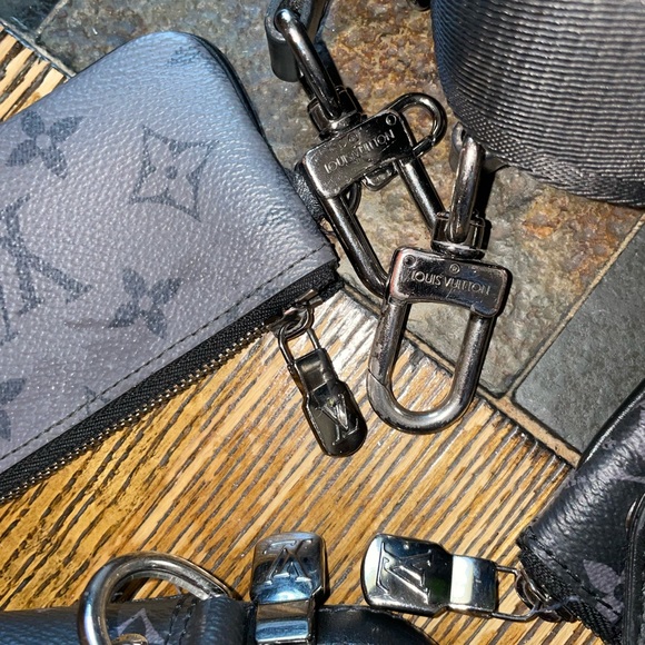 Trio Messenger Bag (black/grey) (used) (one minor scuff in picture) - Picture 7 of 9